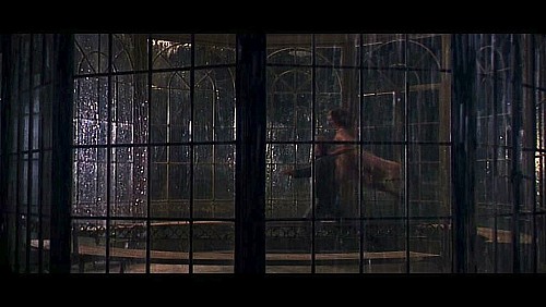 On the Brink - photogramme